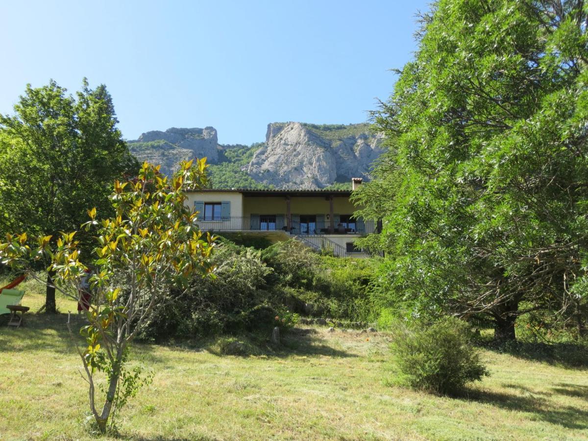 Le Saint Michel Villa Orpierre Exterior photo